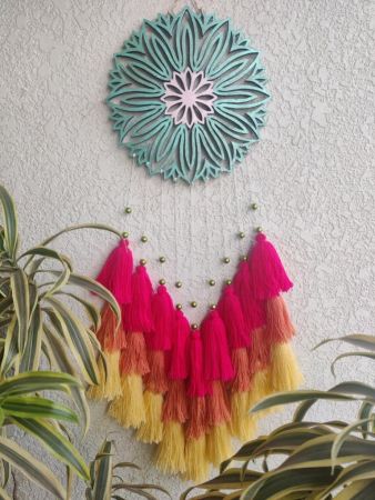 Thread macrame
